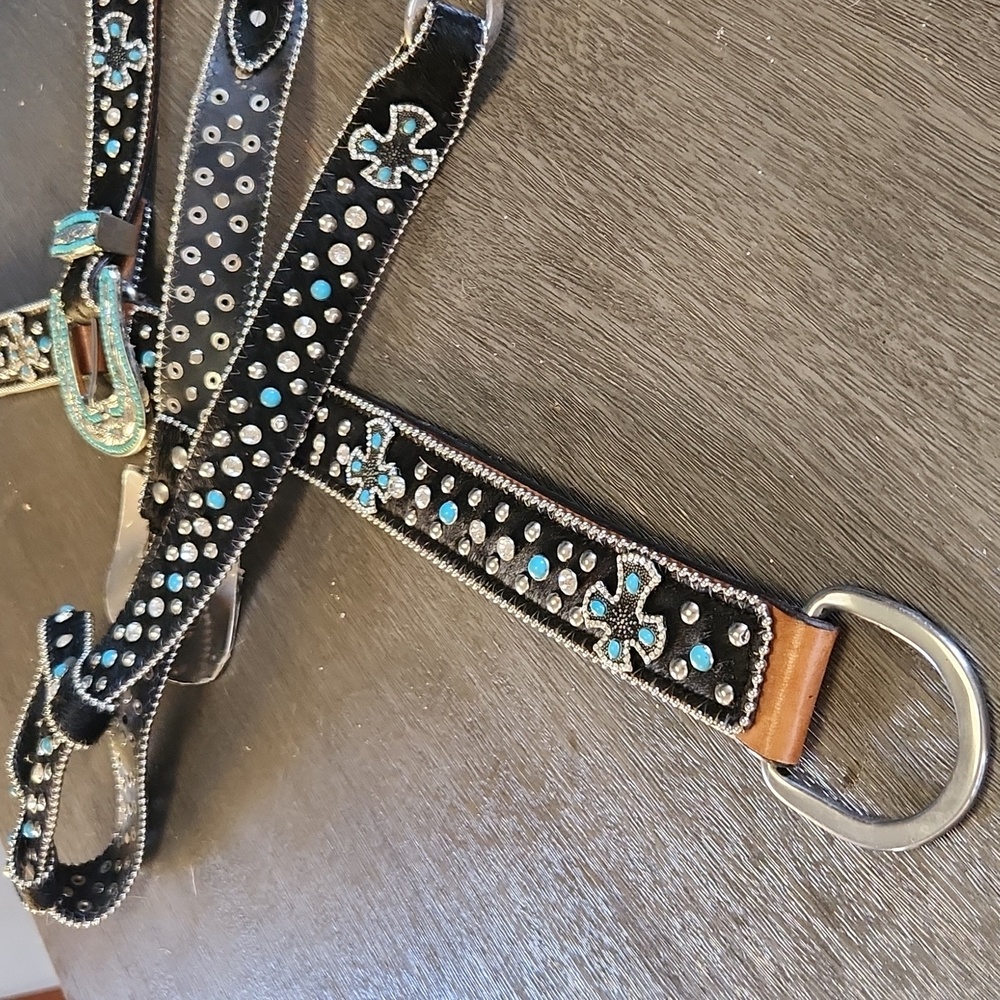 Western Horse Bridle & Breast Collar With Crosses And Turquoise Bling Belt Style - Picture 4 of 8
